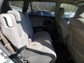 2007 Toyota RAV4 Limited with VIN JTMZD31V775033582, listed as a Copart auction lot 49272145 with 194,681 mi miles and Salvage Title. Bid and sale history available at carsss.com. Image 11.