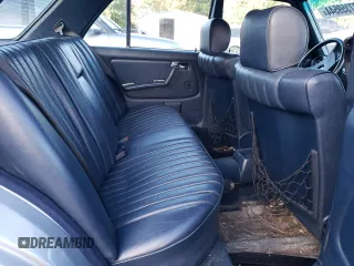 1984 Mercedes-Benz 300 with VIN WDBAB33A3EA035071, listed as a Copart auction lot 77359544 with 252,393 mi miles and Salvage Title. Bid and sale history available at carsss.com. Image 10.