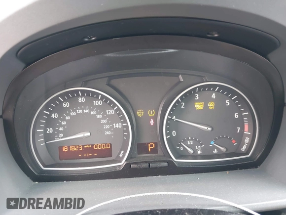2004 BMW X3 3.0i with VIN WBXPA93414WC31951, listed as a IAAI auction lot 41818883 with 181,823 mi miles. Bid and sale history available at carsss.com. Image 7.