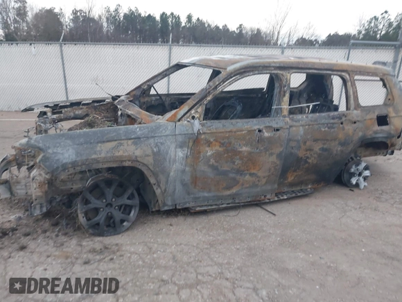 2023 Jeep Grand Cherokee Limited z VIN 1C4RJKBG3P8850744, wystawiony jako IAAI lot #41271709 z przebiegiem Nie podano mil oraz . Historia ofert i sprzedaży dostępna na DreamBid. Obrazek 12.