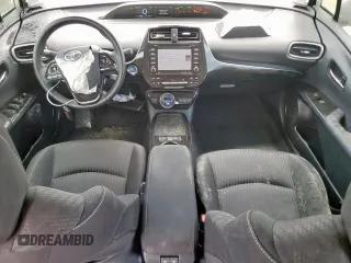 2021 Toyota Prius LE z VIN JTDKAMFP8M3177157, wystawiony jako Copart lot #63668045 z przebiegiem 44 760 mil mil oraz Czysty tytuł • Clean title. Historia ofert i sprzedaży dostępna na DreamBid. Obrazek 8.