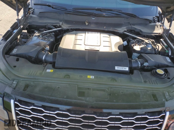 2018 Land Rover Range Rover with VIN SALGS2RE9JA380477, listed as a Copart auction lot 63457955 with 46,568 mi miles and Salvage title. Bid and sale history available at DreamBid. Image 12.