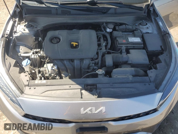 2022 Kia Forte LXS with VIN 3KPF24ADXNE424507, listed as a Copart auction lot 52427235 with 57,205 mi miles and Salvage Title. Bid and sale history available at DreamBid. Image 11.