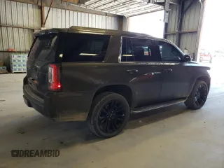 2019 GMC Yukon SLT with VIN 1GKS2BKC8KR163973, listed as a Copart auction lot 59042214 with 119,269 mi miles and Salvage Title. Bid and sale history available at carsss.com. Image 3.