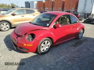 2007 Volkswagen New Beetle Coupe with VIN 3VWPW31C77M515427, listed as a Copart auction lot 78281574 with 117,752 mi miles and Salvage Title. Bid and sale history available at carsss.com. Image 1.