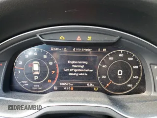2017 Audi Q7 Premium Plus with VIN WA1LAAF7XHD034272, listed as a Copart auction lot 48025995 with 106,570 mi miles and Salvage Title. Bid and sale history available at carsss.com. Image 9.