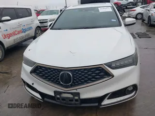 2019 Acura TLX w/A-Spec Pkg with VIN 19UUB1F63KA009058, listed as a IAAI auction lot 41456033 with 204,009 mi miles. Bid and sale history available at carsss.com. Image 12.