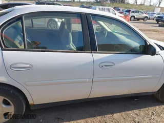 2005 Chevrolet Classic with VIN 1G1ND52F55M178374, listed as a IAAI auction lot 41985472 with 88,399 mi miles. Bid and sale history available at carsss.com. Image 14.