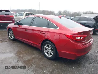 2015 Hyundai Sonata 2.4L SE with VIN 5NPE24AF7FH188232, listed as a IAAI auction lot 41811518 with 140,850 mi miles. Bid and sale history available at carsss.com. Image 3.