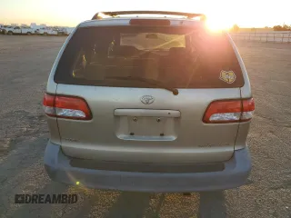 2003 Toyota Sienna CE with VIN 4T3ZF19C23U550972, listed as a Copart auction lot 77042684 with 89,036 mi miles and Clean Title. Bid and sale history available at carsss.com. Image 6.