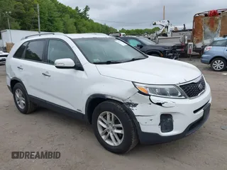 2014 Kia Sorento LX with VIN 5XYKTDA70EG547225, listed as a IAAI auction lot 42312593 with 126,752 mi miles and . Bid and sale history available at DreamBid. Image 1.