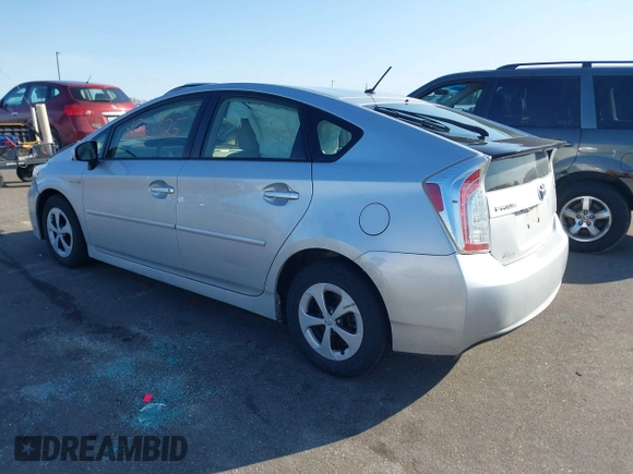2015 Toyota Prius Four with VIN JTDKN3DU0F0477528, listed as a IAAI auction lot 41761325 with 140,156 mi miles. Bid and sale history available at carsss.com. Image 3.