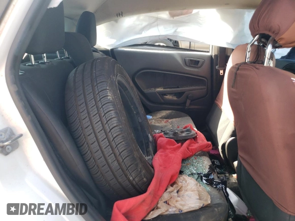 2016 Ford Fiesta S с VIN 3FADP4TJ5GM171140, выставлен на аукционе Copart как лот 61570855 с пробегом Не указан миль и Списание • Salvage title. История ставок и продаж доступна на DreamBid. Изображение 10.