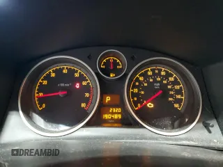 2008 Saturn Astra XR z VIN W08AT671785079591, wystawiony jako Copart lot #48187445 z przebiegiem 190 489 mil mil oraz Szkody całkowita. Historia ofert i sprzedaży dostępna na DreamBid. Obrazek 9.