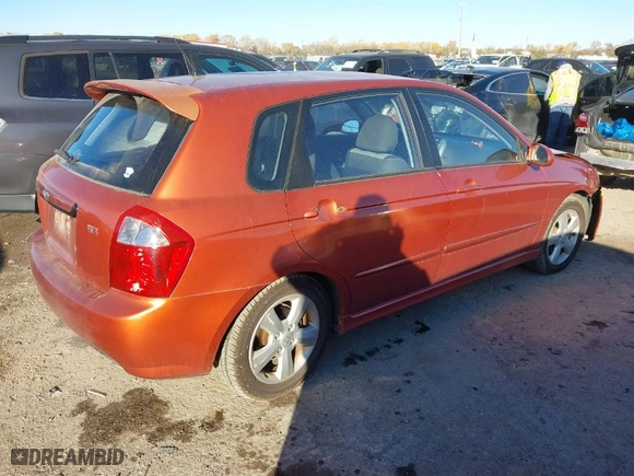 2008 Kia Spectra with VIN KNAFE161985011785, listed as a IAAI auction lot 41076914 with NaN miles. Bid and sale history available at carsss.com. Image 4.