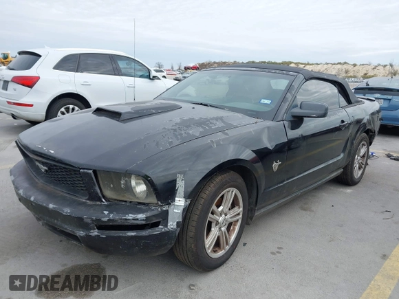 2009 Ford Mustang with VIN 1ZVHT84N995137661, listed as a IAAI auction lot 41380685 with 185,620 mi miles and . Bid and sale history available at DreamBid. Image 2.