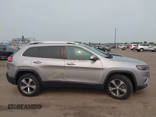 2020 Jeep Cherokee Limited with VIN 1C4PJMDX6LD523966, listed as a IAAI auction lot 42385550 with 40,803 mi miles and . Bid and sale history available at DreamBid. Image 13.