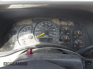 1999 Chevrolet Silverado 2500 LS with VIN 1GCFC29UXXZ178331, listed as a IAAI auction lot 41887908 with 1 mi miles. Bid and sale history available at carsss.com. Image 7.