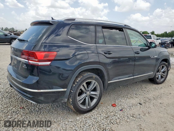 2019 Volkswagen Atlas SE with VIN 1V2XR2CA0KC560587, listed as a Copart auction lot 61511165 with 101,731 mi miles and Salvage title. Bid and sale history available at DreamBid. Image 3.