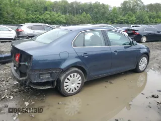 2005 Volkswagen Jetta 2.5L with VIN 3VWRG71K45M628981, listed as a Copart auction lot 58531595 with 128,217 mi miles and Salvage title. Bid and sale history available at DreamBid. Image 3.