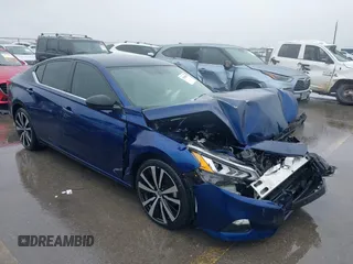 2019 Nissan Altima SR with VIN 1N4BL4CV8KC133935, listed as a IAAI auction lot 41903915 with 97,787 mi miles and . Bid and sale history available at DreamBid. Image 1.