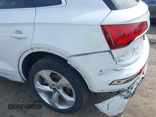 2023 Audi Q5 S line Premium Plus z VIN WA1EAAFY9P2148081, wystawiony jako IAAI lot #42436508 z przebiegiem 25 877 mil mil oraz . Historia ofert i sprzedaży dostępna na DreamBid. Obrazek 6.