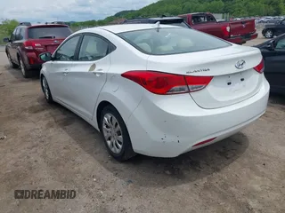 2011 Hyundai Elantra Limited с VIN 5NPDH4AE1BH032618, выставлен на аукционе IAAI как лот 42355543 с пробегом 157 926 миль миль и . История ставок и продаж доступна на DreamBid. Изображение 3.