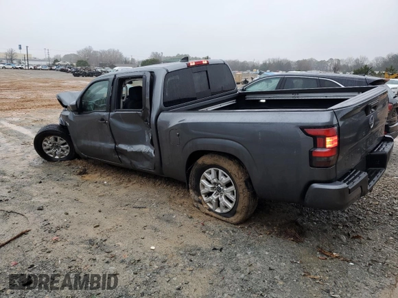 2024 Nissan Frontier SV z VIN 1N6ED1FJ6RN650092, wystawiony jako Copart lot #85312844 z przebiegiem 8 605 mil mil oraz Szkoda całkowita • Salvage title. Historia ofert i sprzedaży dostępna na DreamBid. Obrazek 2.