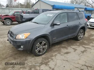 2010 Toyota RAV4 Sport с VIN JTMRF4DV3A5036823, выставлен на аукционе Copart как лот 49886295 с пробегом 161 135 миль миль и Списание • Salvage title. История ставок и продаж доступна на DreamBid. Изображение 1.