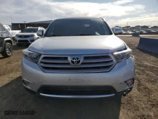 2013 Toyota Highlander with VIN 5TDZK3EH5DS134328, listed as a Copart auction lot 48787725 with 200,813 mi miles and Salvage Title. Bid and sale history available at carsss.com. Image 5.