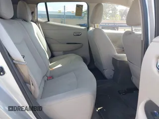 2011 Nissan LEAF SL-e z VIN JN1AZ0CP4BT004463, wystawiony jako IAAI lot #42140158 z przebiegiem 116 030 mil mil oraz . Historia ofert i sprzedaży dostępna na DreamBid. Obrazek 8.