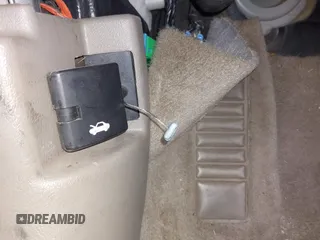 2000 Chevrolet Cavalier LS with VIN 1G1JF5243Y7140667, listed as a IAAI auction lot 41449095 with 109,235 mi miles and . Bid and sale history available at DreamBid. Image 13.