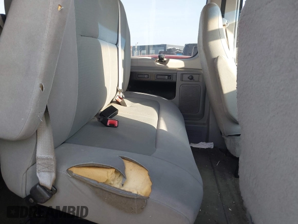 2008 Ford Econoline Passenger XL with VIN 1FBNE31LX8DA80014, listed as a IAAI auction lot 42183949 with 130,092 mi miles and . Bid and sale history available at DreamBid. Image 8.