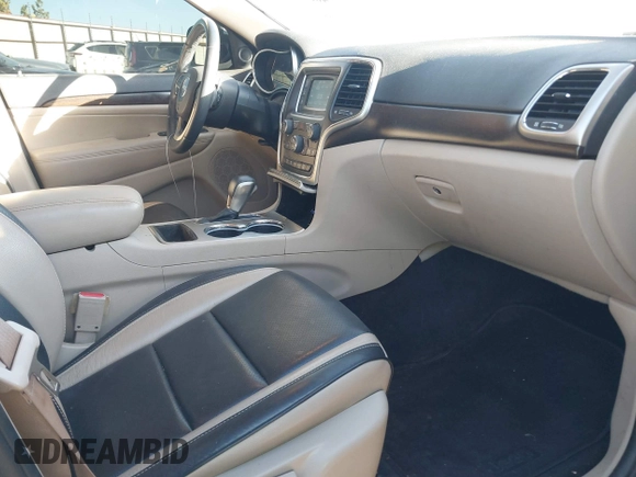 2017 Jeep Grand Cherokee Laredo with VIN 1C4RJEAG1HC903264, listed as a IAAI auction lot 40606675 with 144,106 mi miles. Bid and sale history available at carsss.com. Image 5.