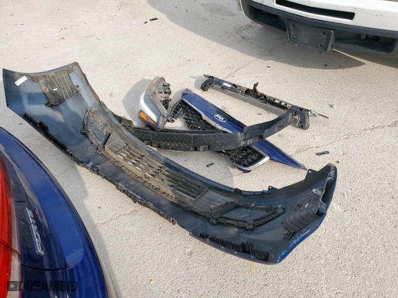 2018 Kia Forte LX with VIN 3KPFK4A76JE189026, listed as a Copart auction lot 50197595 with 32,855 mi miles and Salvage Title. Bid and sale history available at carsss.com. Image 12.