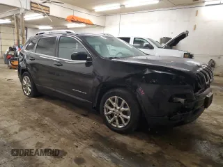 2016 Jeep Cherokee Latitude with VIN 1C4PJLCBXGW257992, listed as a Copart auction lot 47633745 with 133,623 mi miles and Salvage Title. Bid and sale history available at carsss.com. Image 4.