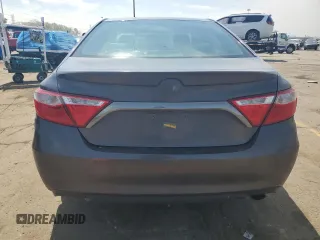 2015 Toyota Camry XLE with VIN 4T1BF1FK9FU921460, listed as a Copart auction lot 54565755 with 291,530 mi miles and Clean Title. Bid and sale history available at carsss.com. Image 6.