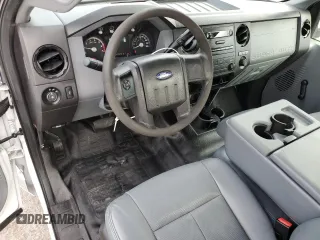 2013 Ford F-250 XL with VIN 1FTBF2A66DEB91888, listed as a Copart auction lot 44631815 with 276,539 mi miles and Clean title. Bid and sale history available at DreamBid. Image 8.