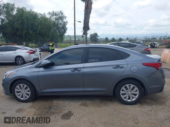 2020 Hyundai Accent SE with VIN 3KPC24A67LE117880, listed as a IAAI auction lot 41924657 with 98,056 mi miles. Bid and sale history available at carsss.com. Image 15.