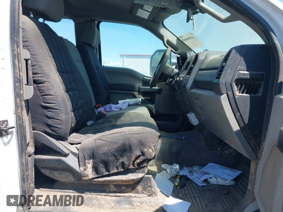 2020 Ford F-250 XL with VIN 1FT7X2BT2LEC53597, listed as a IAAI auction lot 42404660 with 94,425 mi miles and . Bid and sale history available at DreamBid. Image 5.