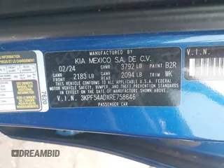 2024 Kia Forte GT-Line z VIN 3KPF54ADXRE758646, wystawiony jako IAAI lot #42105696 z przebiegiem Nie podano mil oraz . Historia ofert i sprzedaży dostępna na DreamBid. Obrazek 9.