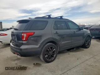 2017 Ford Explorer XLT with VIN 1FM5K7D86HGA69038, listed as a Copart auction lot 60349135 with 139,562 mi miles and Salvage title. Bid and sale history available at DreamBid. Image 3.