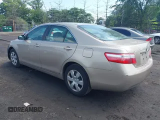 2009 Toyota Camry z VIN 4T1BE46K59U387169, wystawiony jako IAAI lot #42520259 z przebiegiem 134 501 mil mil oraz . Historia ofert i sprzedaży dostępna na DreamBid. Obrazek 3.