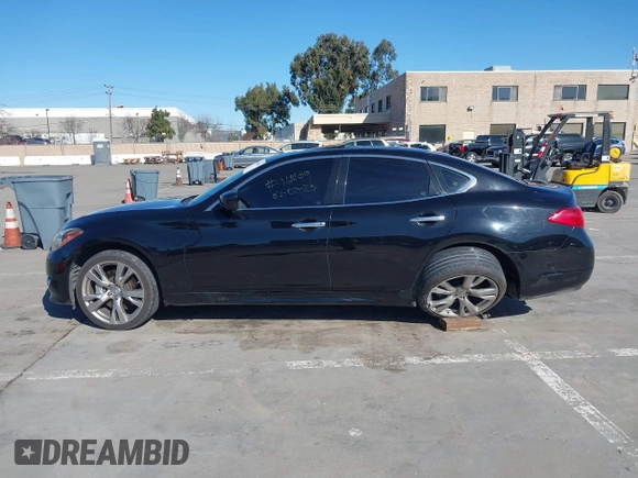 2012 Infiniti M37 with VIN JN1BY1AP0CM333382, listed as a IAAI auction lot 41505002 with 116,338 mi miles. Bid and sale history available at carsss.com. Image 14.