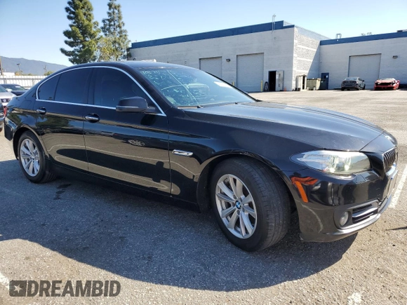 2015 BMW 5 Series 528i z VIN WBA5A5C58FD519965, wystawiony jako Copart lot #49333285 z przebiegiem 113 693 mil mil oraz Szkoda całkowita • Salvage title. Historia ofert i sprzedaży dostępna na DreamBid. Obrazek 4.