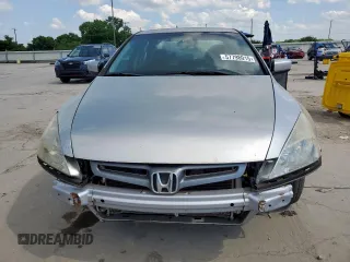 2005 Honda Accord EX-L z VIN 1HGCM56825A013329, wystawiony jako Copart lot #57798015 z przebiegiem 150 888 mil mil oraz Czysty tytuł • Clean title. Historia ofert i sprzedaży dostępna na DreamBid. Obrazek 5.