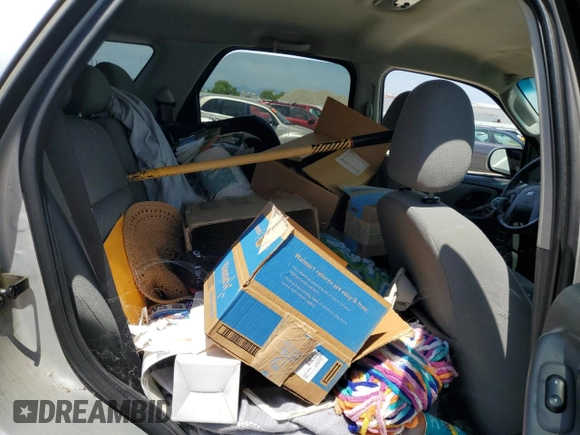 2005 Ford Escape XLT with VIN 1FMYU931X5KC50904, listed as a Copart auction lot 63425805 with 210,347 mi miles and Clean title. Bid and sale history available at DreamBid. Image 10.