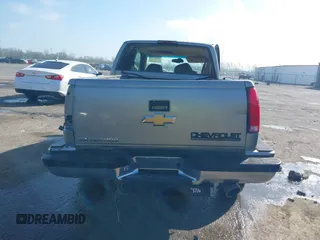1998 Chevrolet Silverado 1500 with VIN 2GCEC19R9W1242951, listed as a IAAI auction lot 41846786 with 177,559 mi miles and . Bid and sale history available at DreamBid. Image 17.