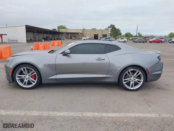 2022 Chevrolet Camaro 1LT with VIN 1G1FB1RX6N0123456, listed as a IAAI auction lot 42066753 with 1 mi miles. Bid and sale history available at carsss.com. Image 14.