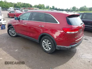 2017 Kia Sorento LX z VIN 5XYPGDA56HG191361, wystawiony jako IAAI lot #42103259 z przebiegiem 207 652 mil mil oraz . Historia ofert i sprzedaży dostępna na DreamBid. Obrazek 3.